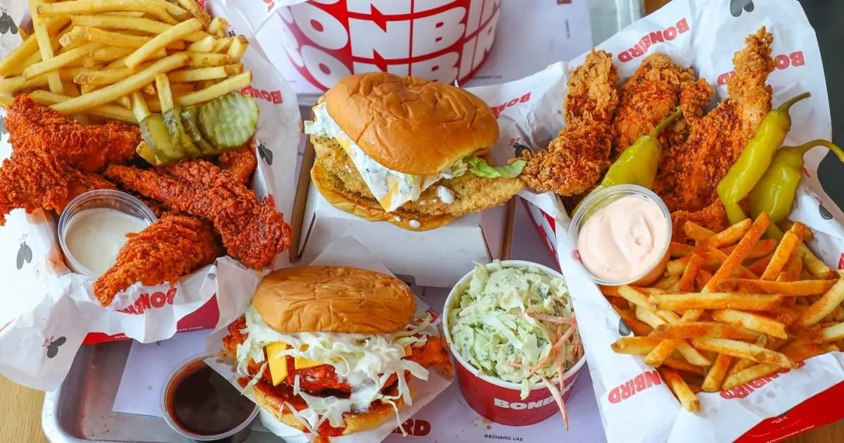 Top 10 Fast Food Chains in the UAE: A Comprehensive Guide​ About Flavors, Branches & Must-Try Meals