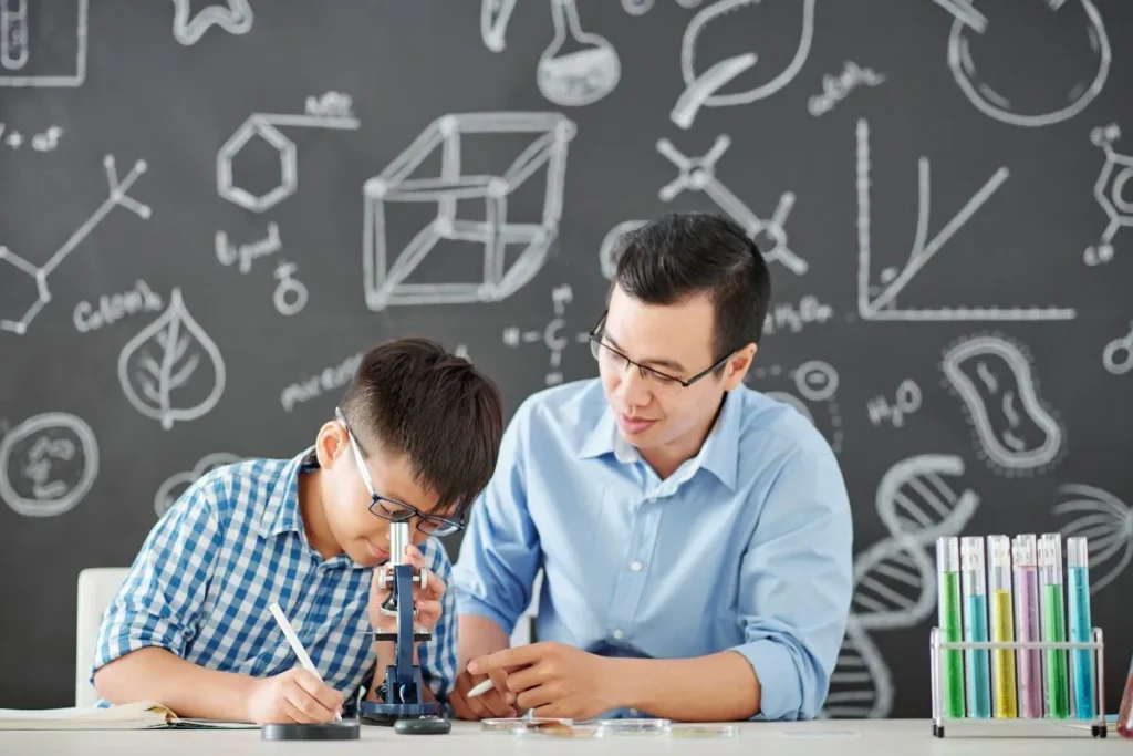 Comprehensive Guide to Private Tutors in the UAE 2025: Options for Children and Adults
