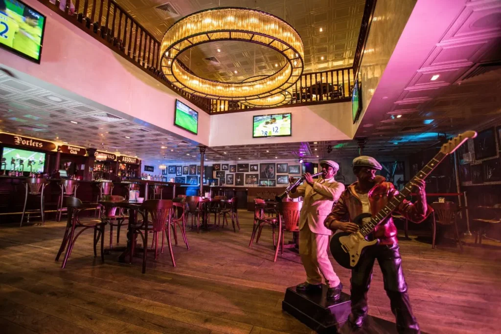 2025’s Best Live Music Venues in Dubai and Abu Dhabi: Where the UAE Comes Alive at Night