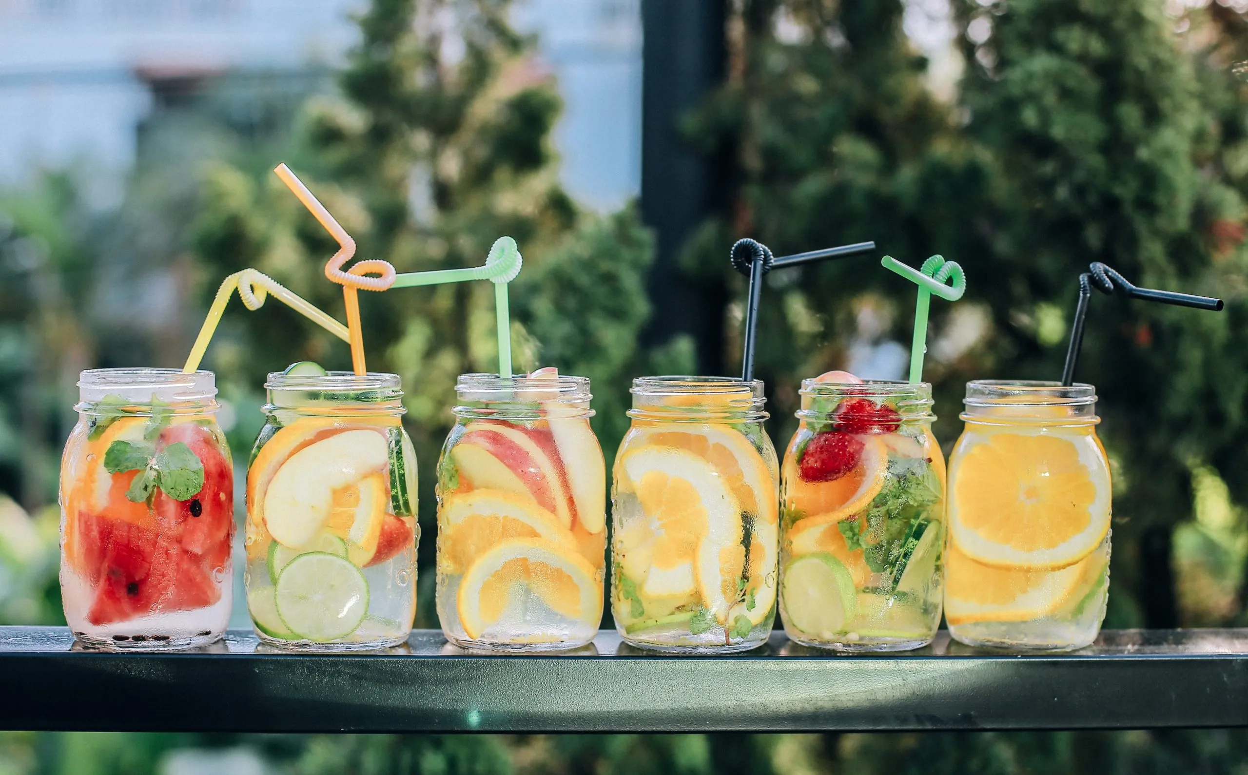 Stay Cool This Summer with These 15 Refreshing Mocktails You Can Make at Home