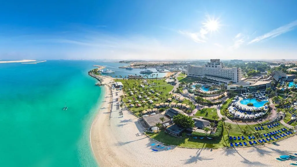 Staycations in the UAE: Discover the Best Resorts and Boutique Hotels for 2025