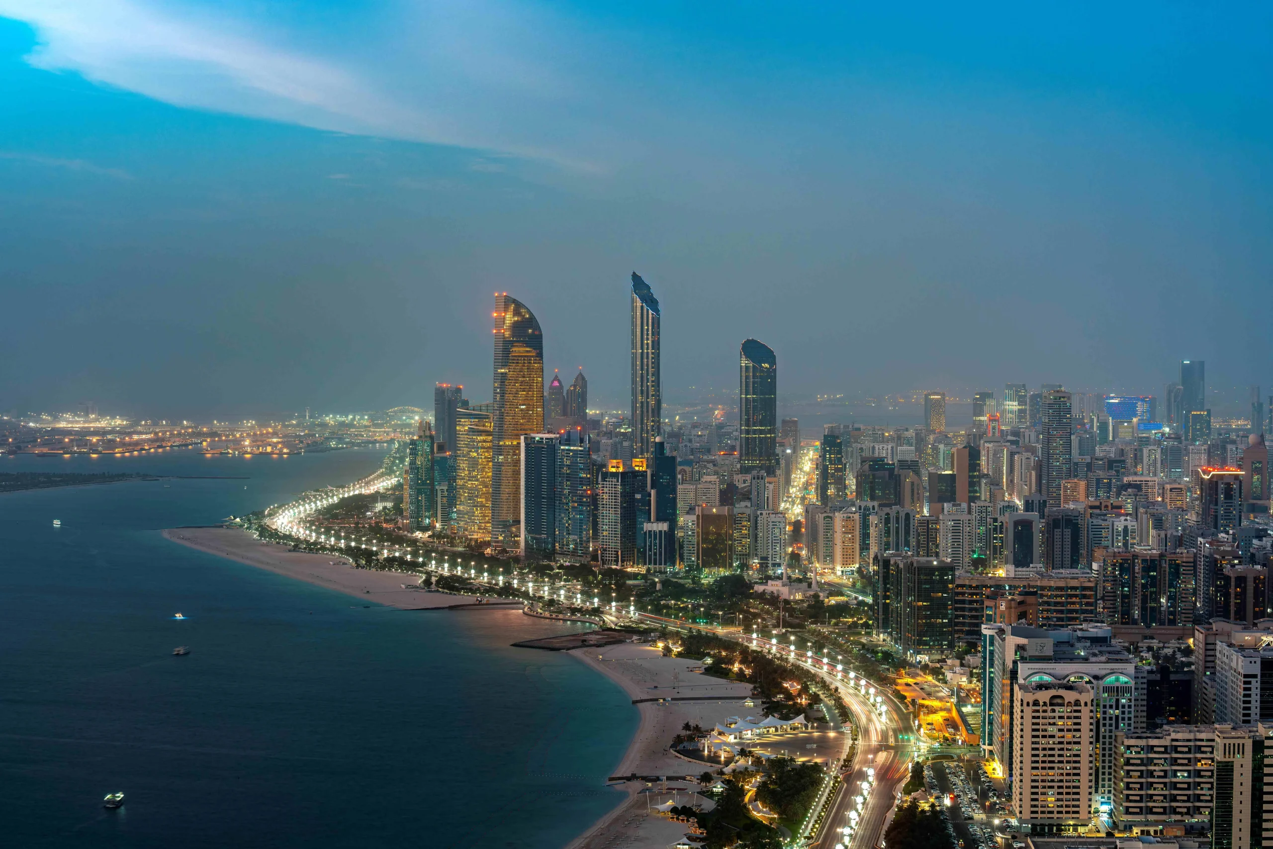 Top 7 Luxurious Places in Abu Dhabi That Are Worth Every Penny (2025 Guide)