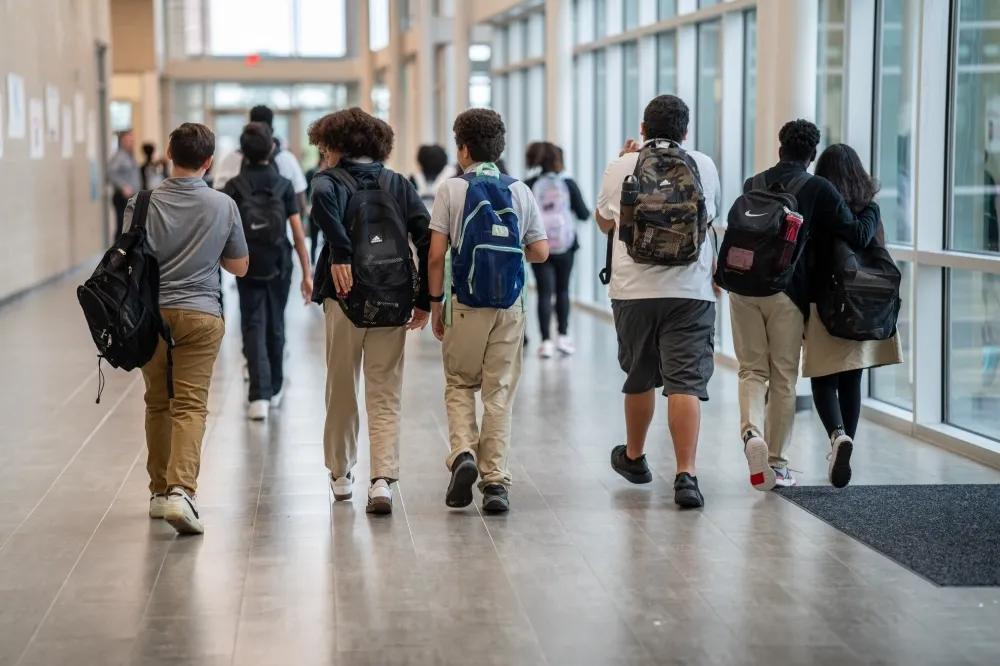 From Classroom to Creator: How Ambitious UAE Students Started Earning Big Before Graduation (2025 Guide)