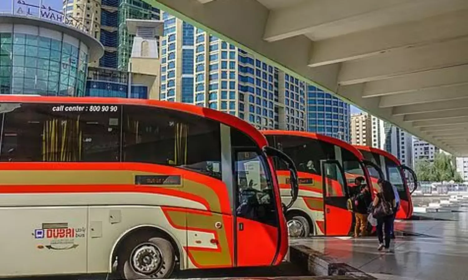 Dubai Commuters Rejoice: Free Wi-Fi on All Intercity Buses Enhanced Travel Experience