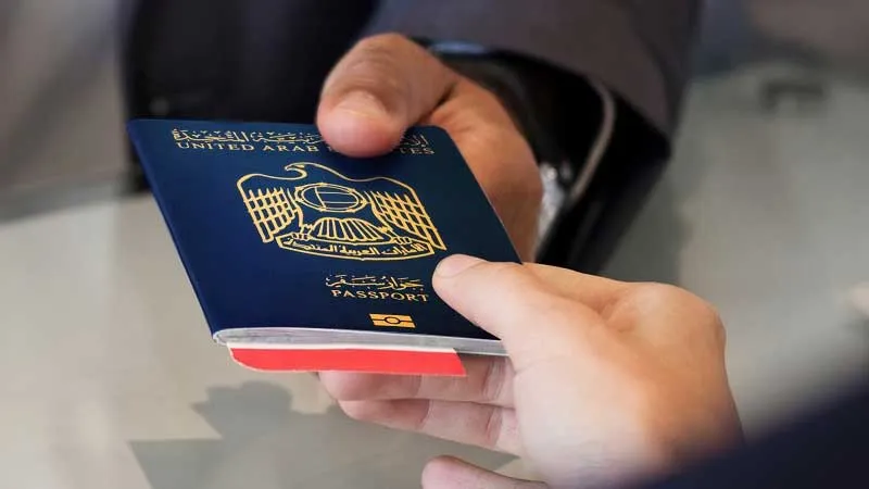 Good News for Emiratis: Easily Renew Passports Up to One Year Before Expiry in 2025